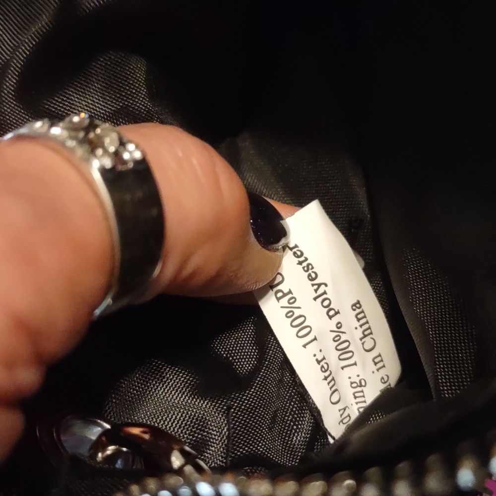 Crossbody leather looking purse. - Picture 9 of 9